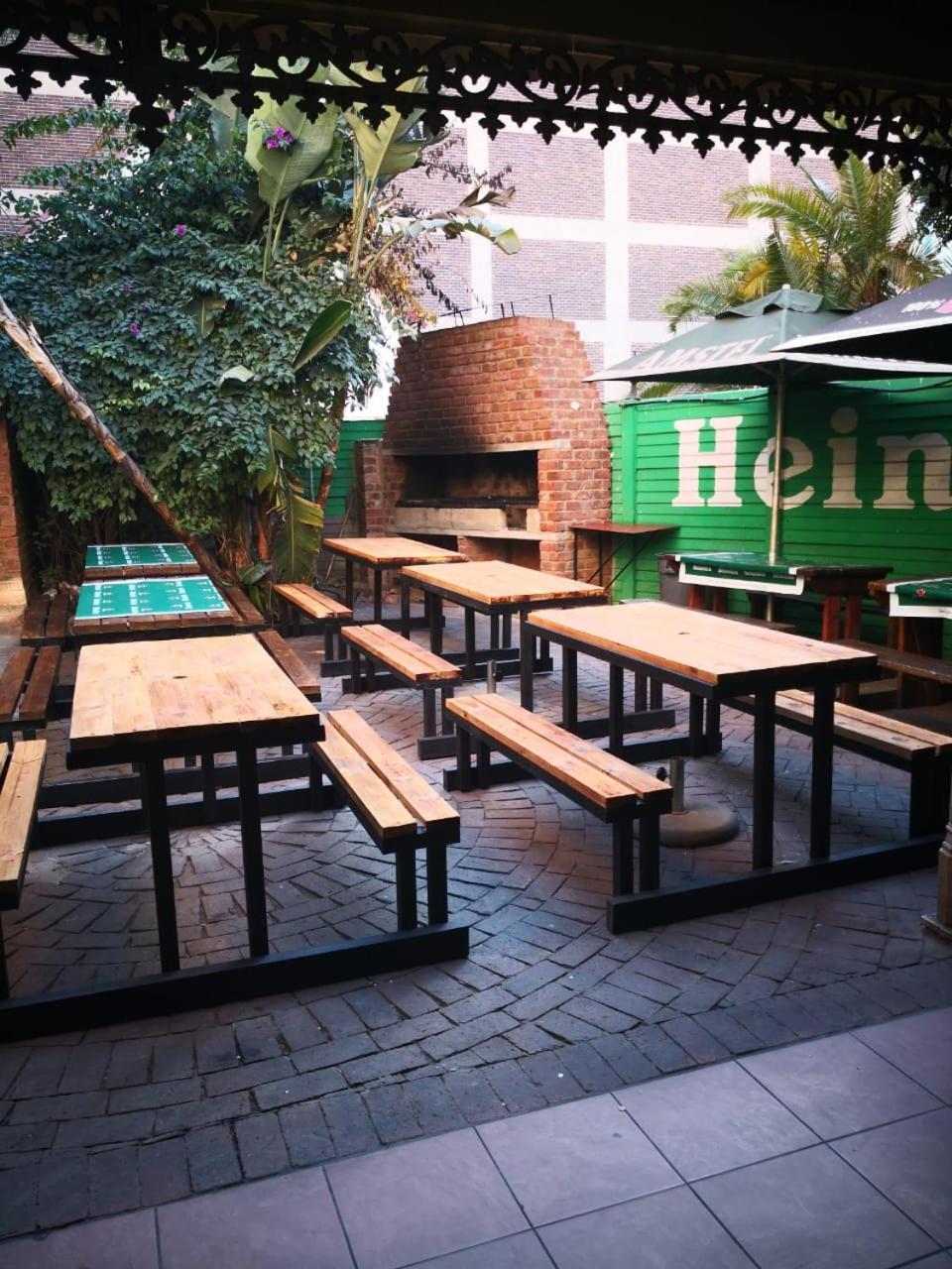 Victoria Hotel Pretoria Exterior photo